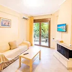 Marina's Elegance Apart Otel 4*