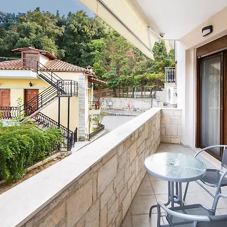 Marina's Elegance 4*