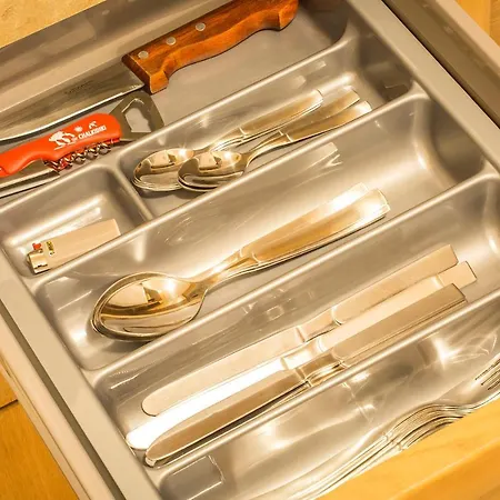 Marina's Elegance 4* Kriopijí