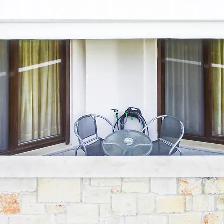 Marina's Elegance Kriopijí