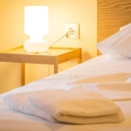 Marina's Elegance 4*