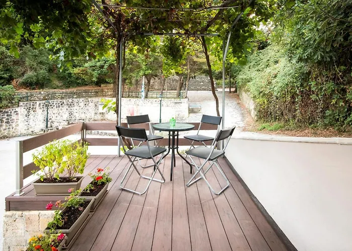 Marina's Elegance Appart hôtel 4*