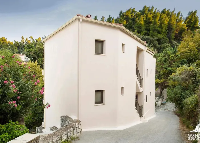 Marina's Elegance Kriopigi