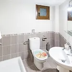 Marina's Elegance Apart Otel