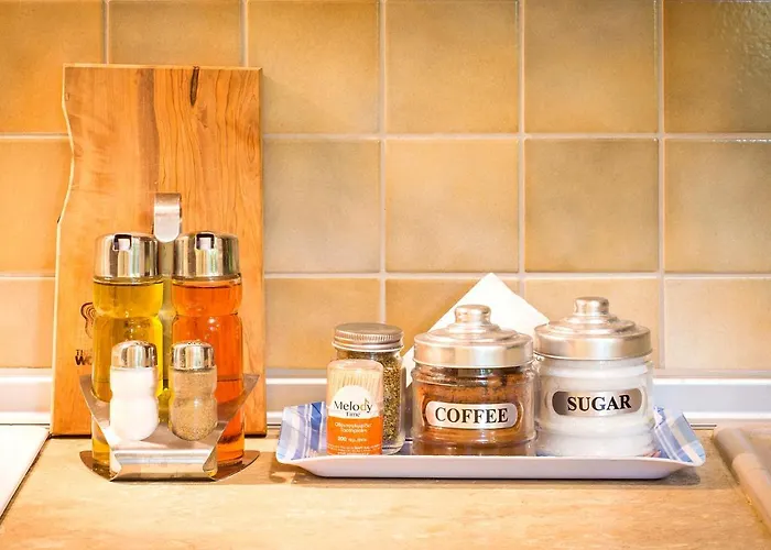 Marina's Elegance 4* Kriopigi