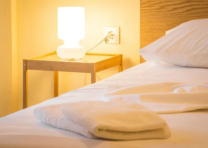 Marina's Elegance 4*